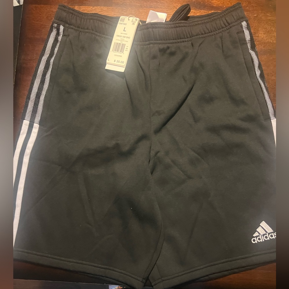 Adidas shorts large